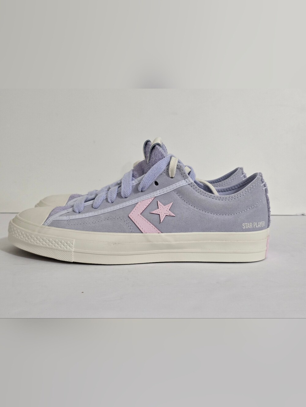 Converse Star Player Low Top Sneakers - Lavender with Pale Pink Chevron